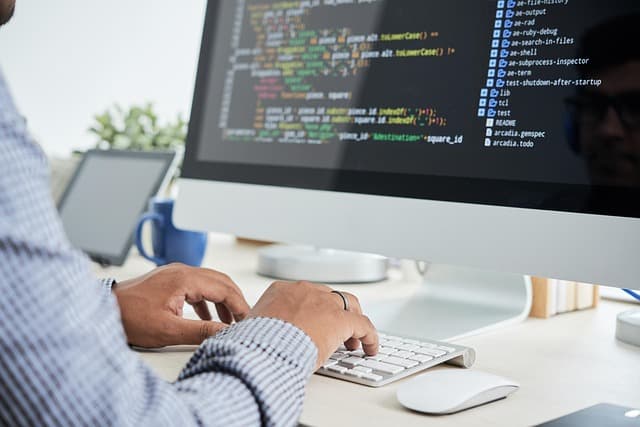 What to Choose: WebAssembly or Docker for Extensibility?
